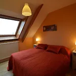 펜션 Hillside Retreat With Pond Lierneux