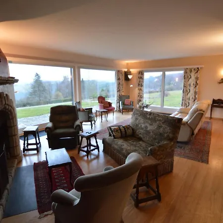 Сasa de vacaciones With 5 Bedrooms And 4 Bathrooms