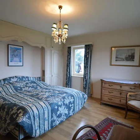 Сasa de vacaciones With 5 Bedrooms And 4 Bathrooms Lierneux