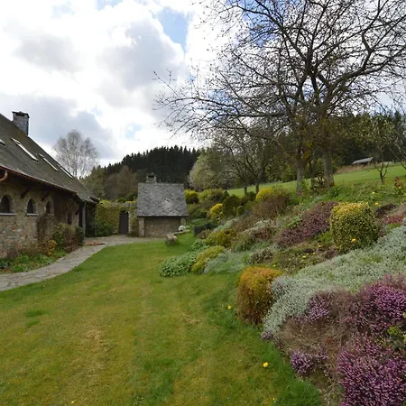 Hillside Retreat With Pond *