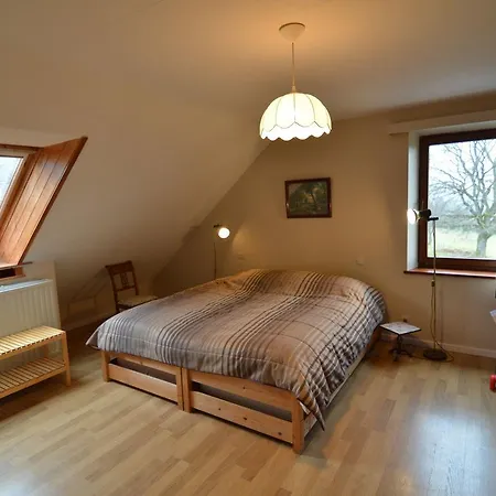 With 5 Bedrooms And 4 Bathrooms